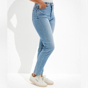 NWT American Eagle Curvy Mom Jean Stretch Size 18